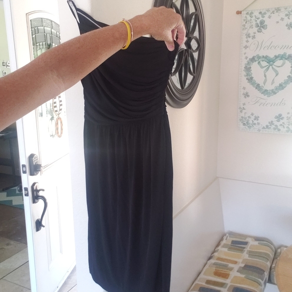 Dress - Picture 5 of 6